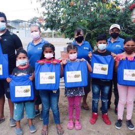 Nuestra Causa «Ayudar» se hizo presente con donativos en Sector Sergio Toral