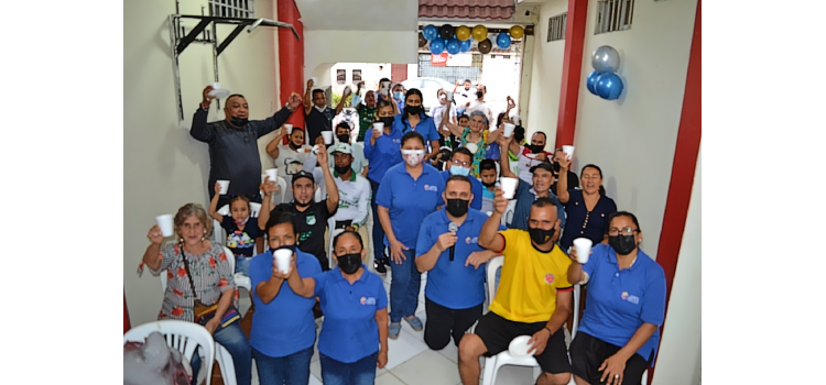 Amigos Mira Ecuador realizó la Chocolatada de la Amistad en el sur de Guayaquil.