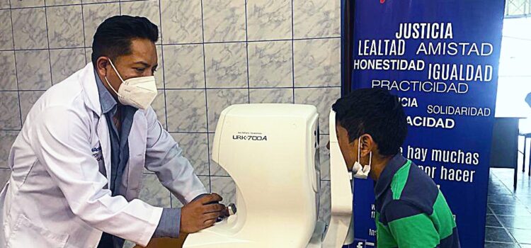 Campaña de optometría llega a Ibarra Campaña de optometría llega a Ibarra