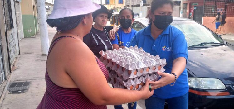 Causa Ayudar llega a los más necesitados en Guayaquil